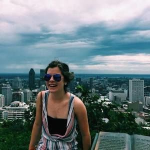 Meet your Posher, Carolyn